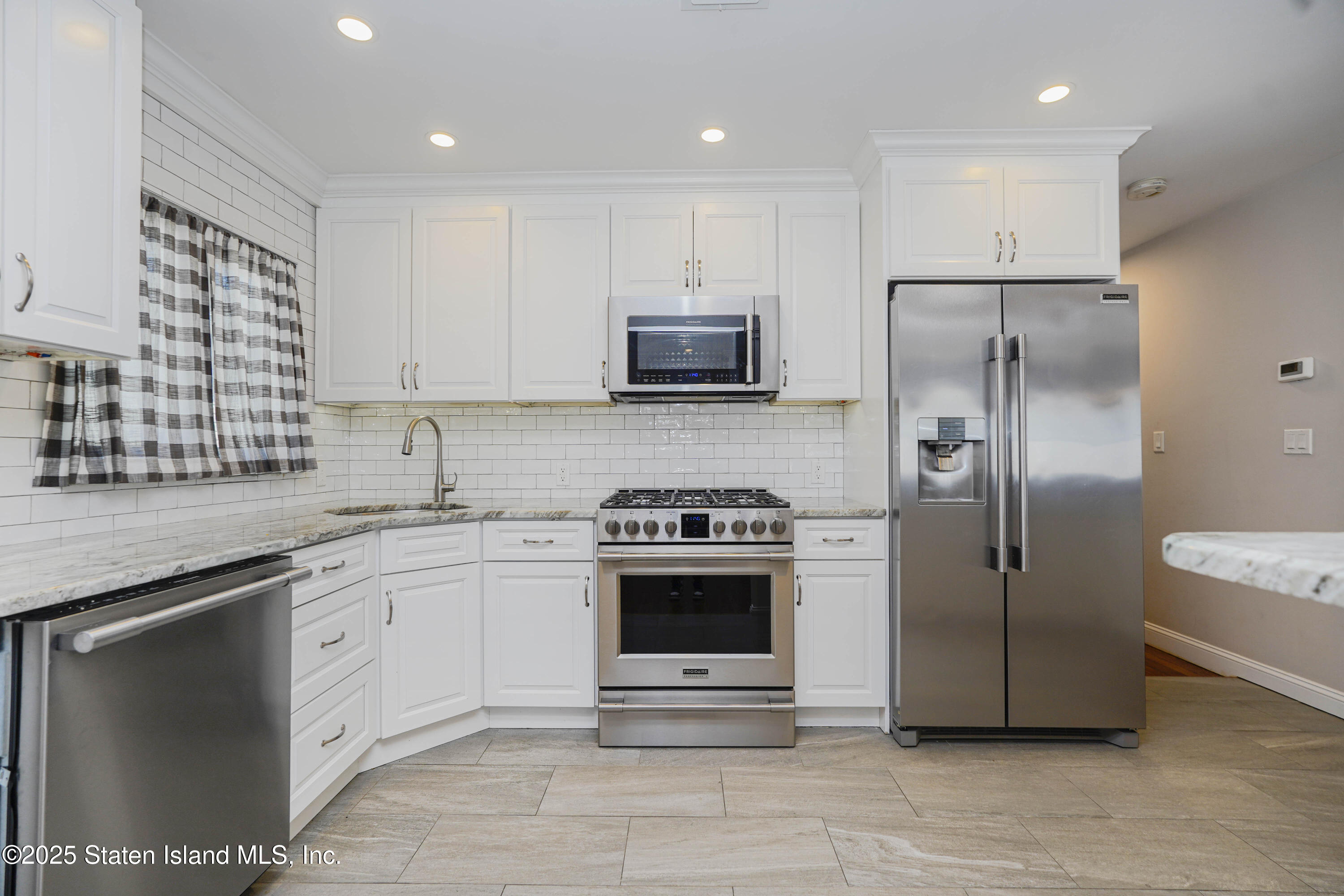 31 Rene Drive, Staten Island, New York image 9