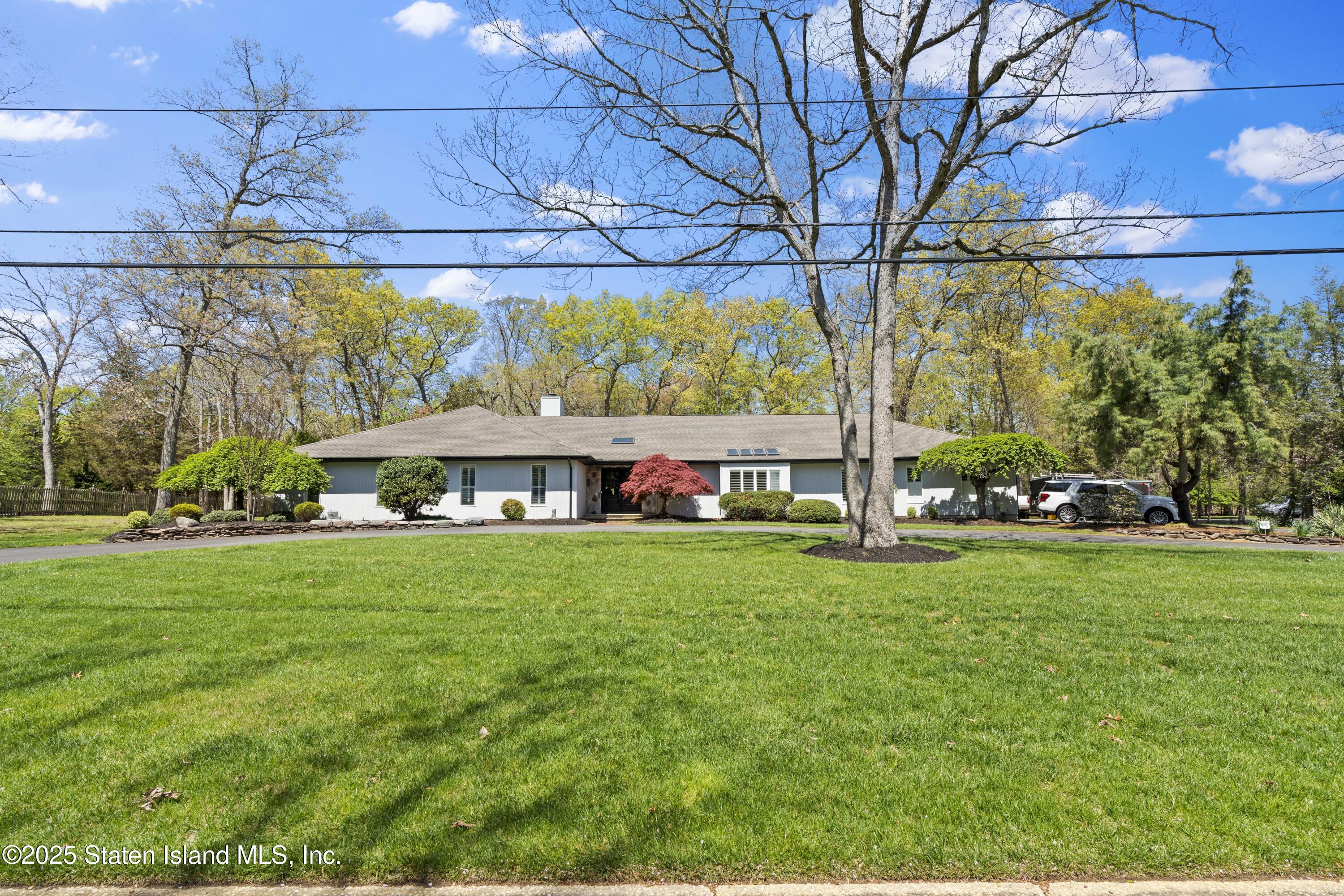 1582 Beaver Hollow Drive, Toms River, New Jersey image 1