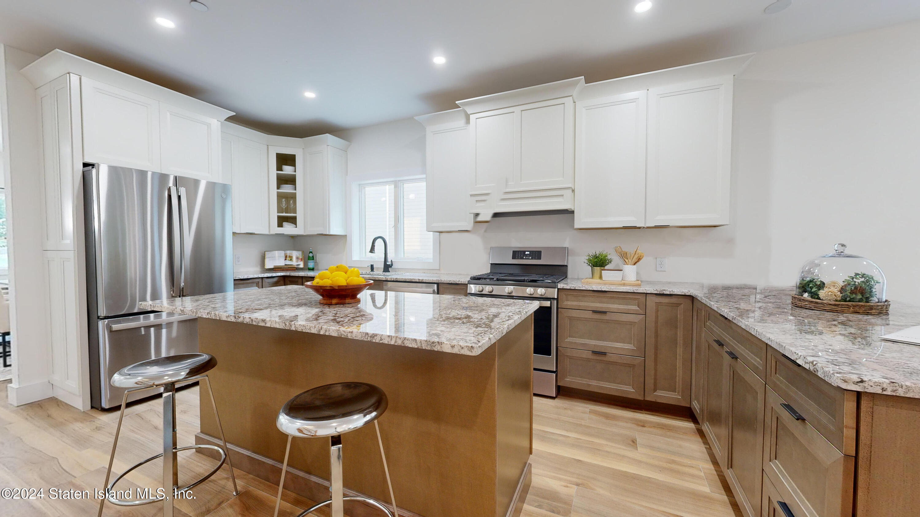 24 Harris Lane, Staten Island, New York image 5