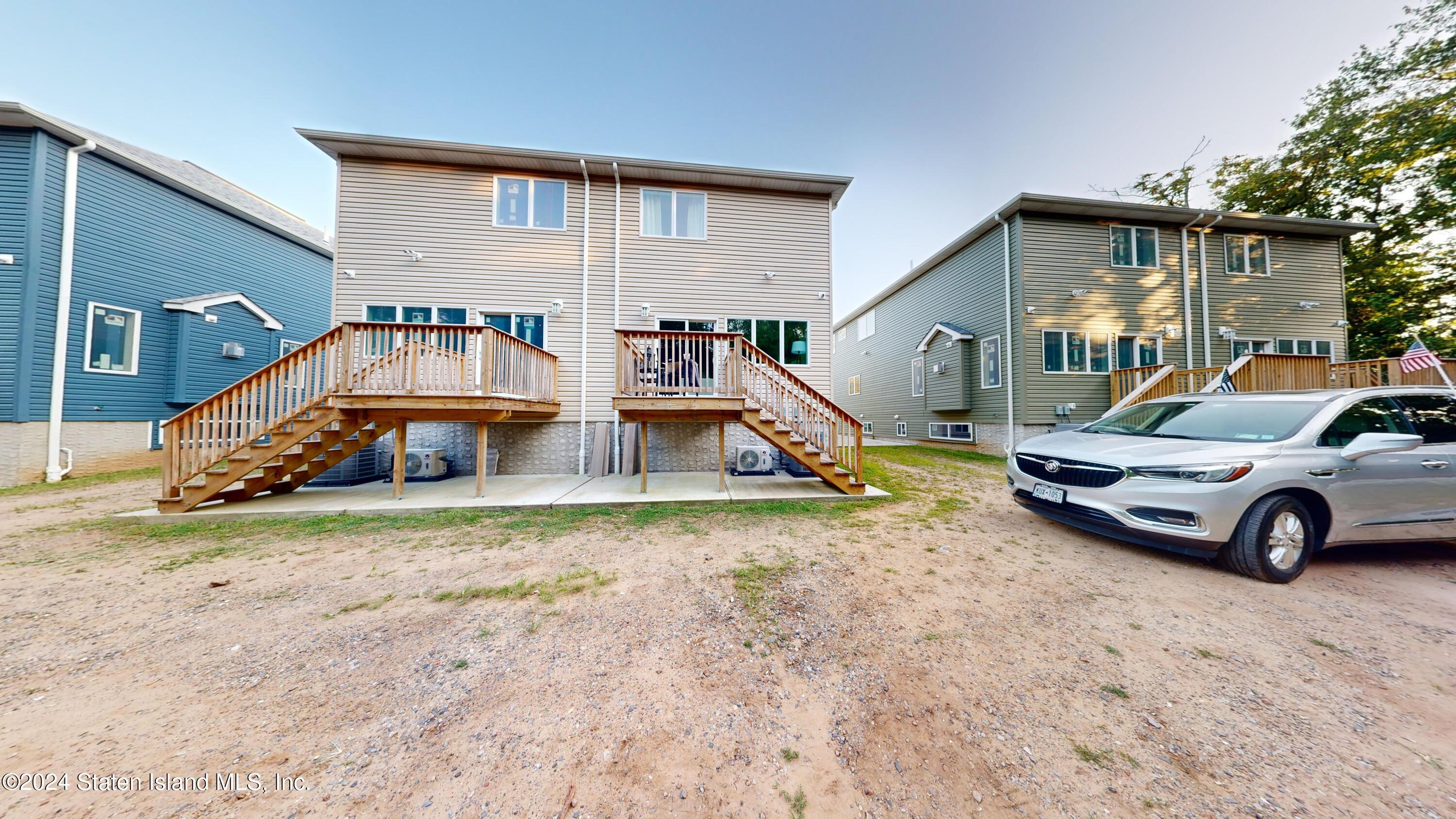 24 Harris Lane, Staten Island, New York image 21