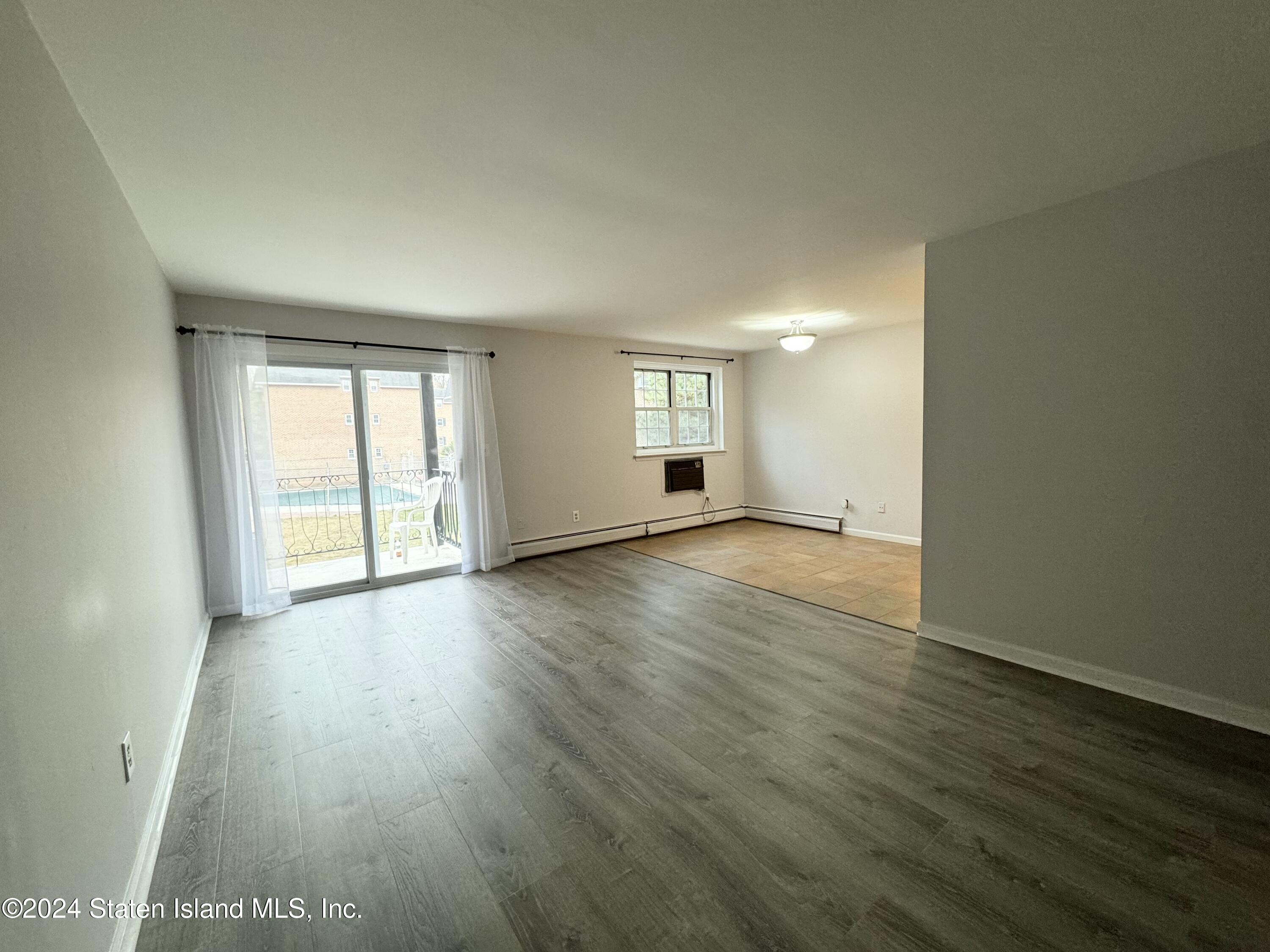 390 Maryland Avenue #2C, Staten Island, New York image 2