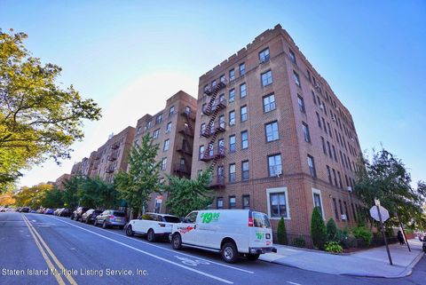 Photo of 7002 Ridge Boulevard #D8, Brooklyn, NY 11209 (MLS # 1158135)