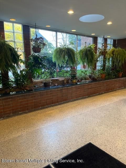 Photo of 55 Austin Place #4c, Staten Island, NY 10301 (MLS # 1159384)