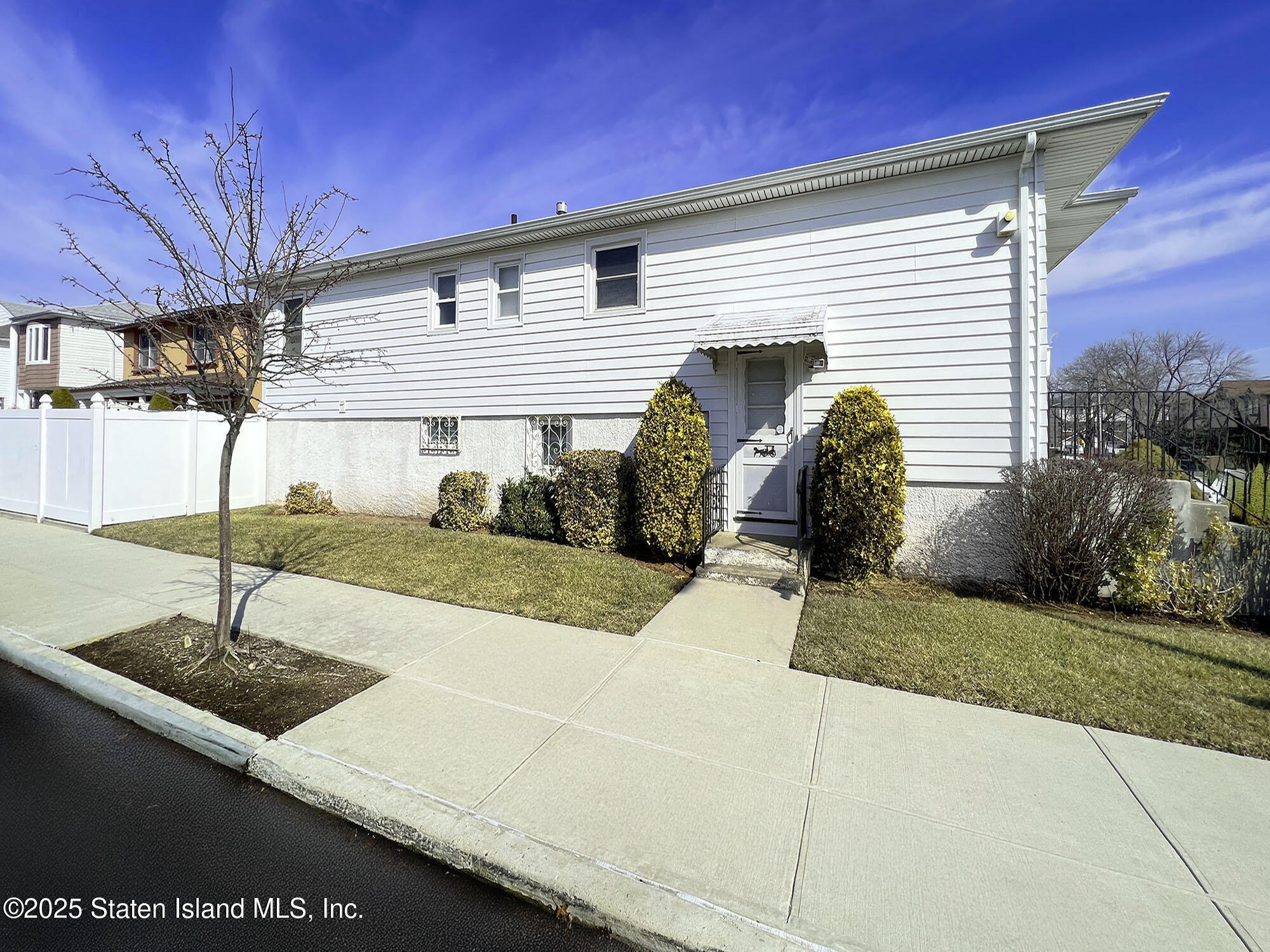 110 Nehring Avenue, Staten Island, New York image 4