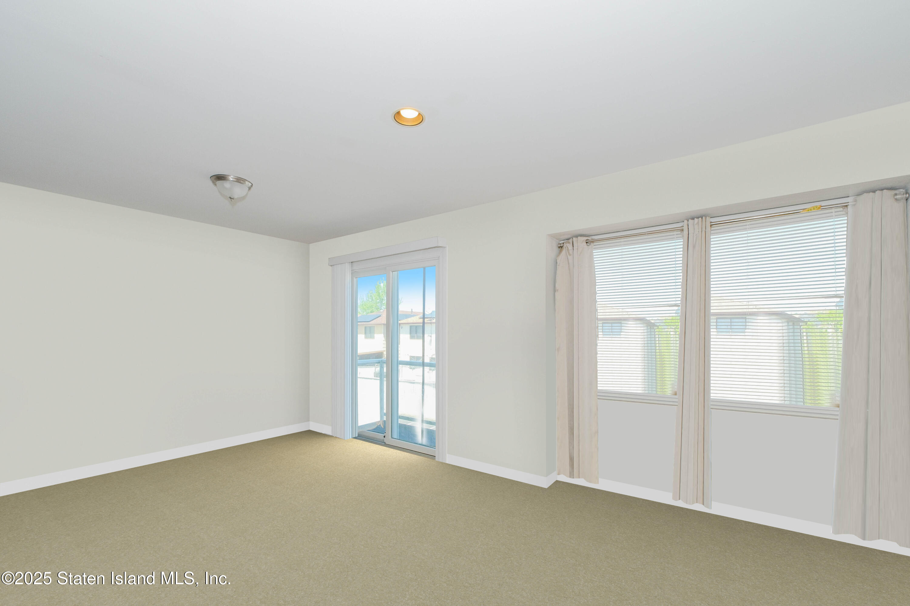 44 Hart Loop, Staten Island, New York image 12