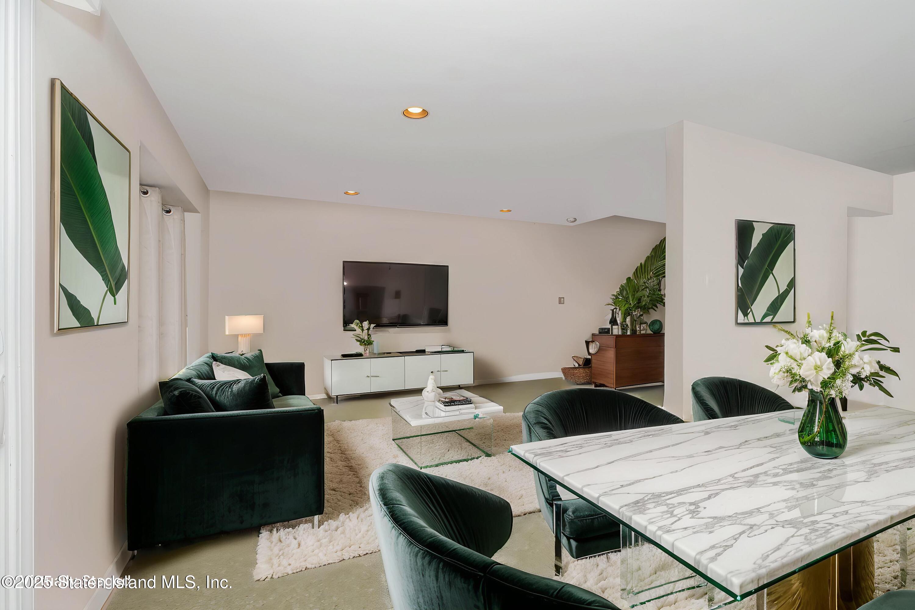 44 Hart Loop, Staten Island, New York image 26