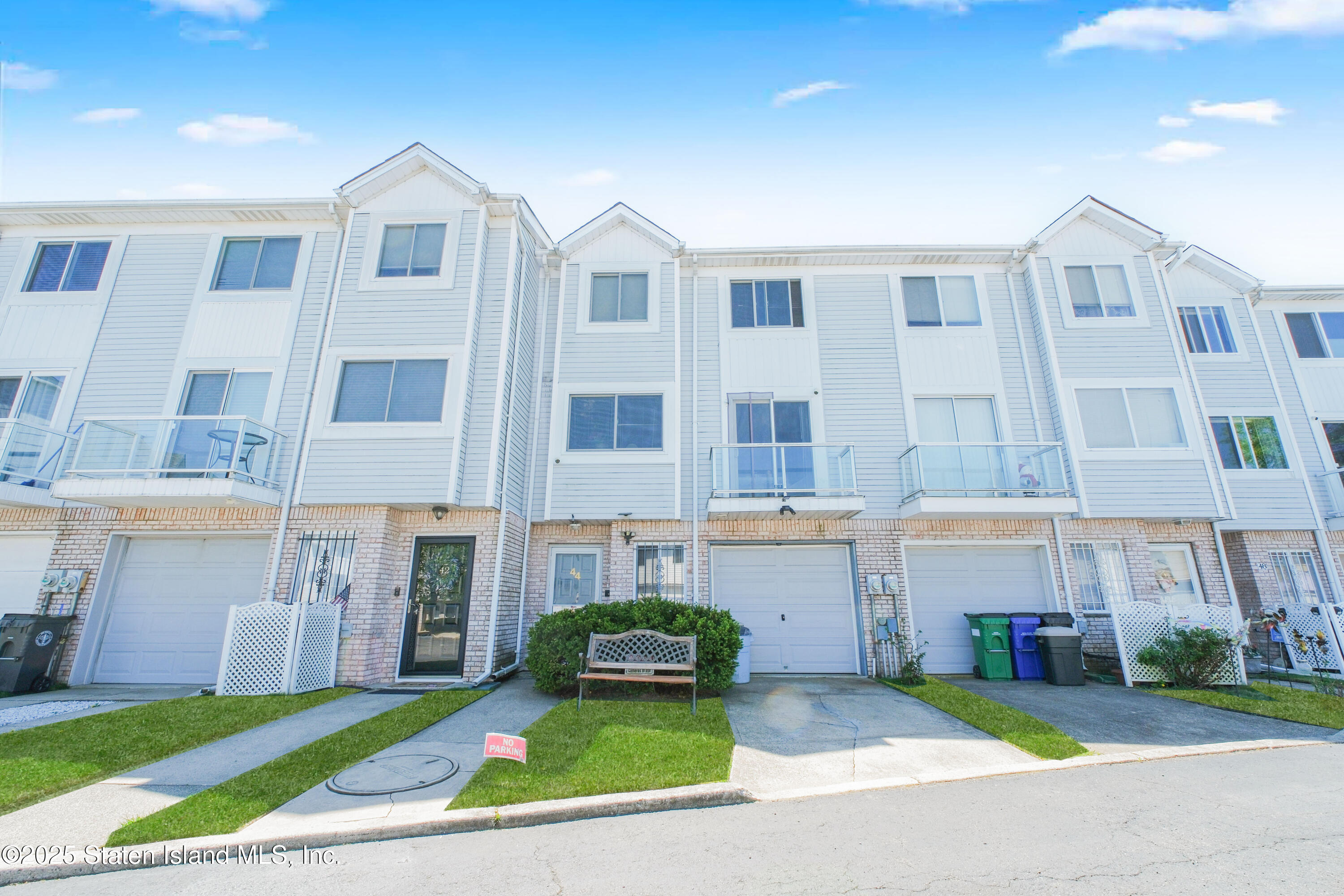 44 Hart Loop, Staten Island, New York image 1