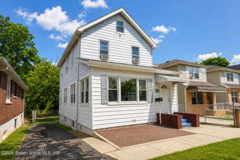 Photo of 155 Fulton Street, Staten Island, NY 10304 (MLS # 2603799)