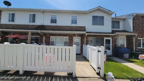 65 Country Drive N Unit A, Staten Island, NY 10314 - MLS#: 2402612