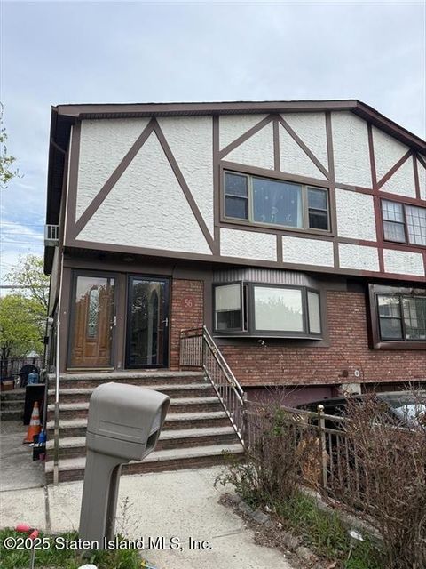 Photo of 56 Gary Court, Staten Island, NY 10314 (MLS # 2506513)
