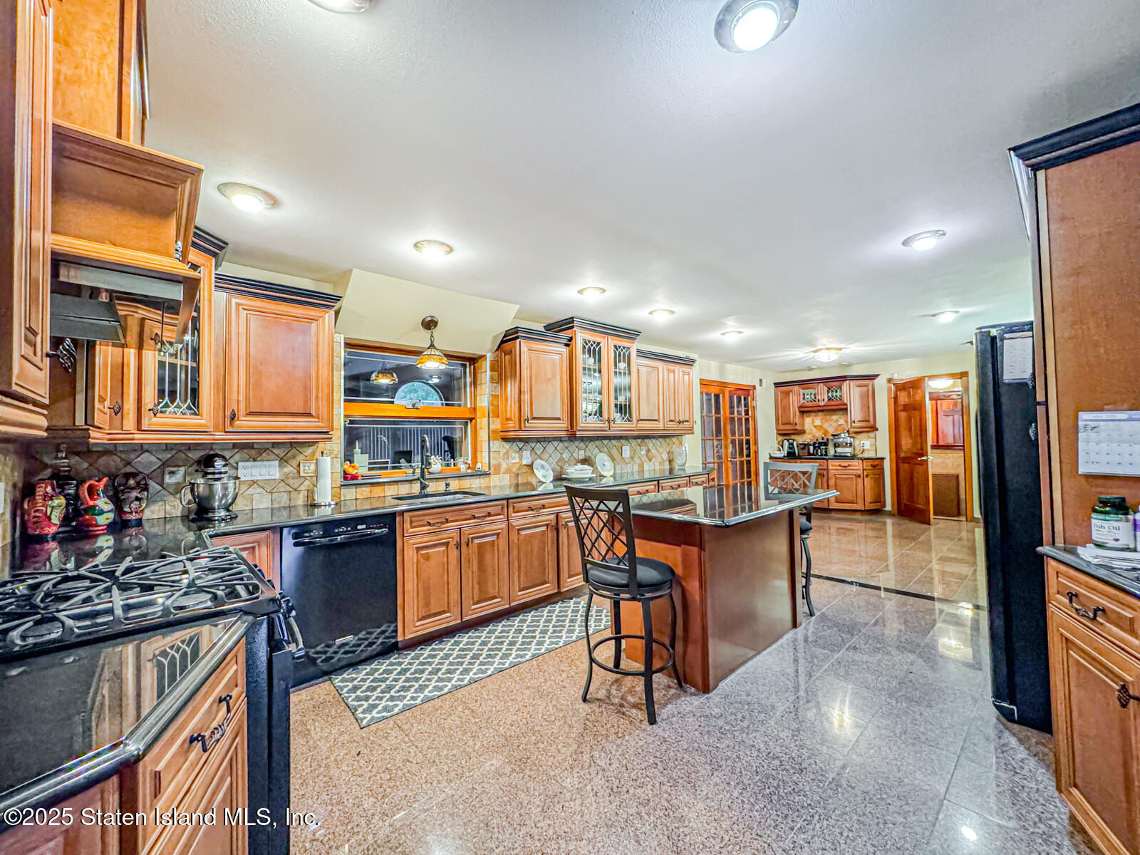 30 Alverson Loop, Staten Island, New York image 9
