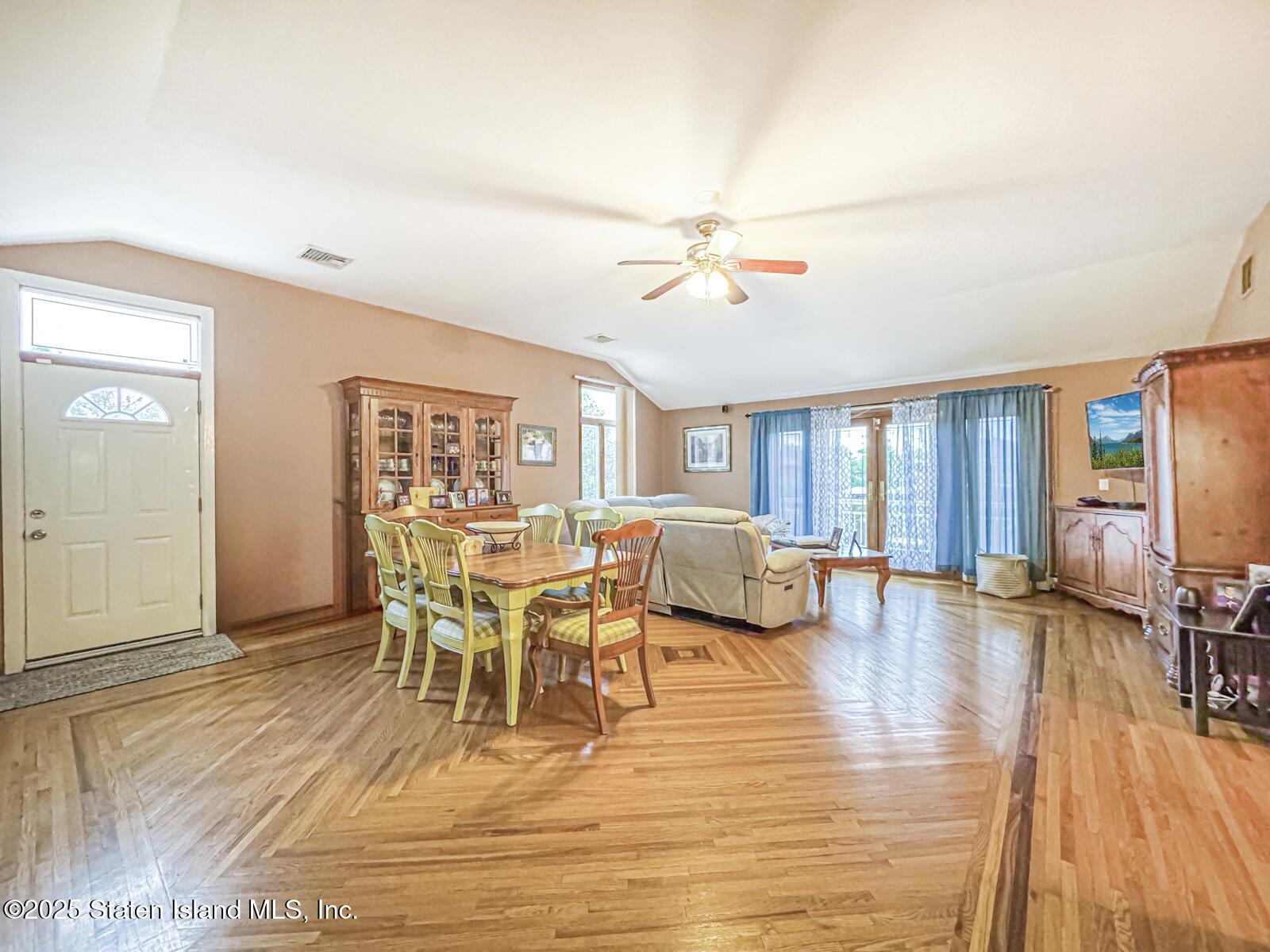 30 Alverson Loop, Staten Island, New York image 24