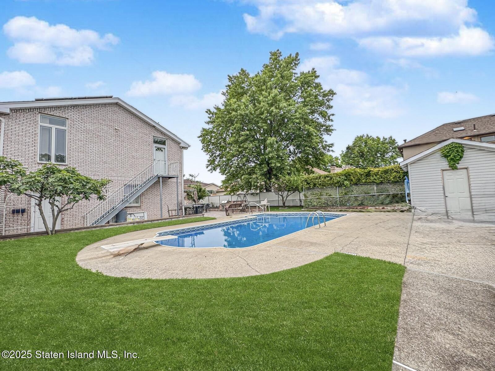 30 Alverson Loop, Staten Island, New York image 40
