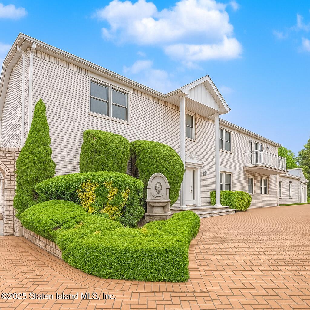 30 Alverson Loop, Staten Island, New York image 2