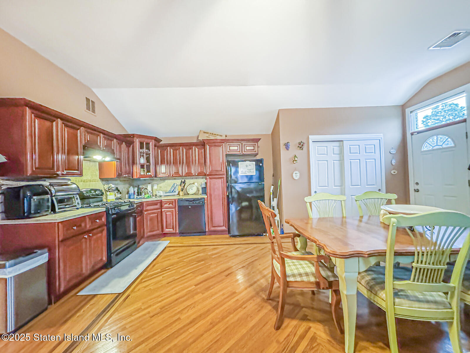 30 Alverson Loop, Staten Island, New York image 27
