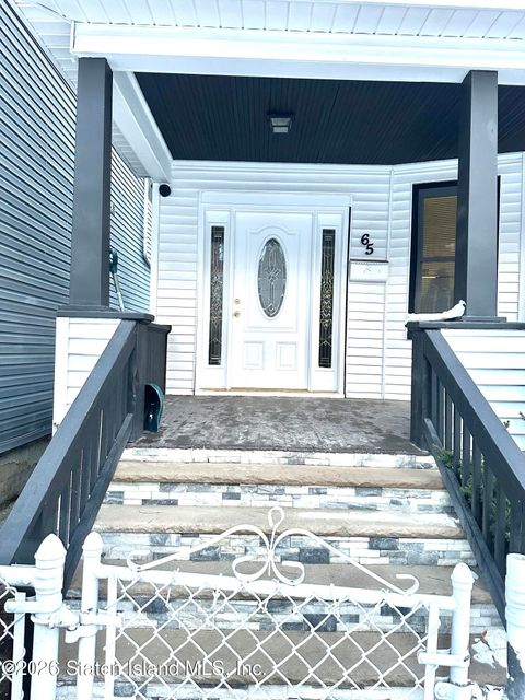 Photo of 65 Gordon Street #2, Staten Island, NY 10304 (MLS # 2600953)