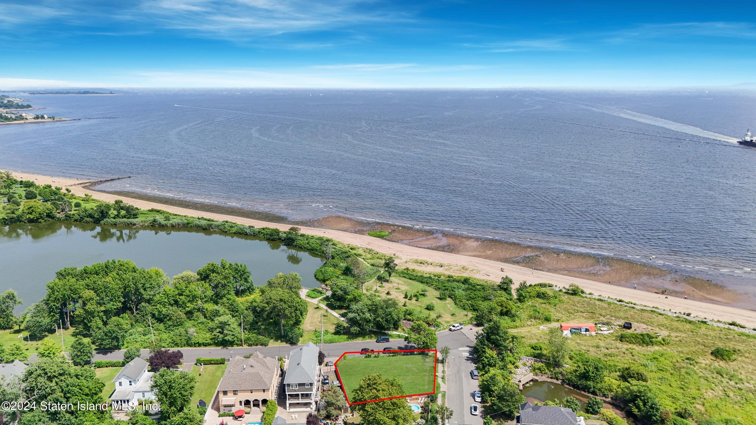 504 & 508 Holten Avenue, Staten Island, New York image 3