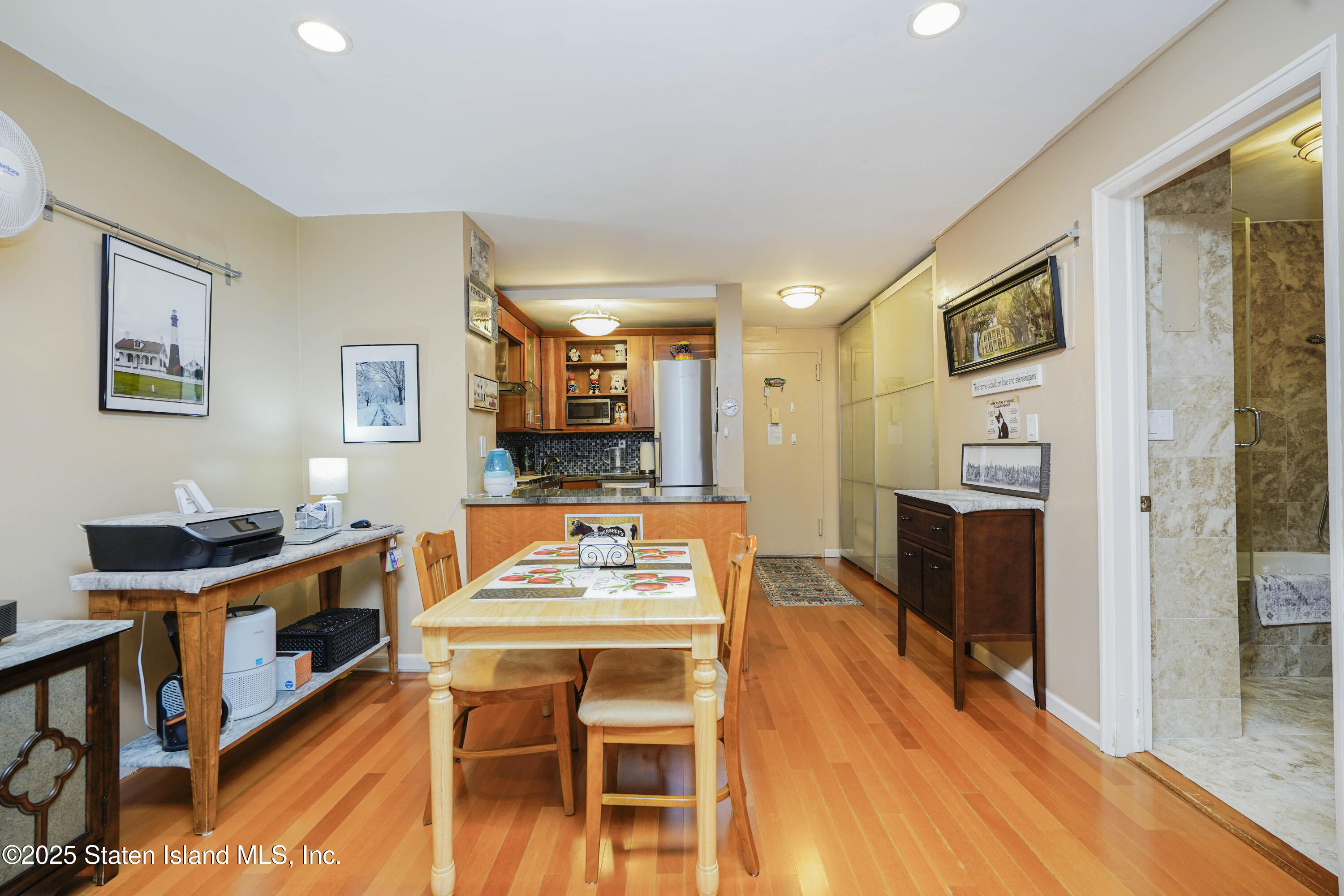 1000 Clove Road #4E, Staten Island, New York image 10