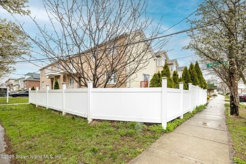 Photo of 329 Olympia Boulevard #B, Staten Island, NY 10304 (MLS # 2501698)