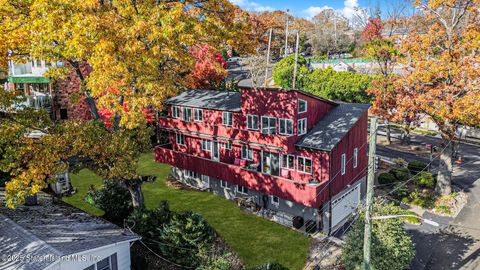 Photo of 20 Signal Hill Road, Staten Island, NY 10301 (MLS # 2506533)