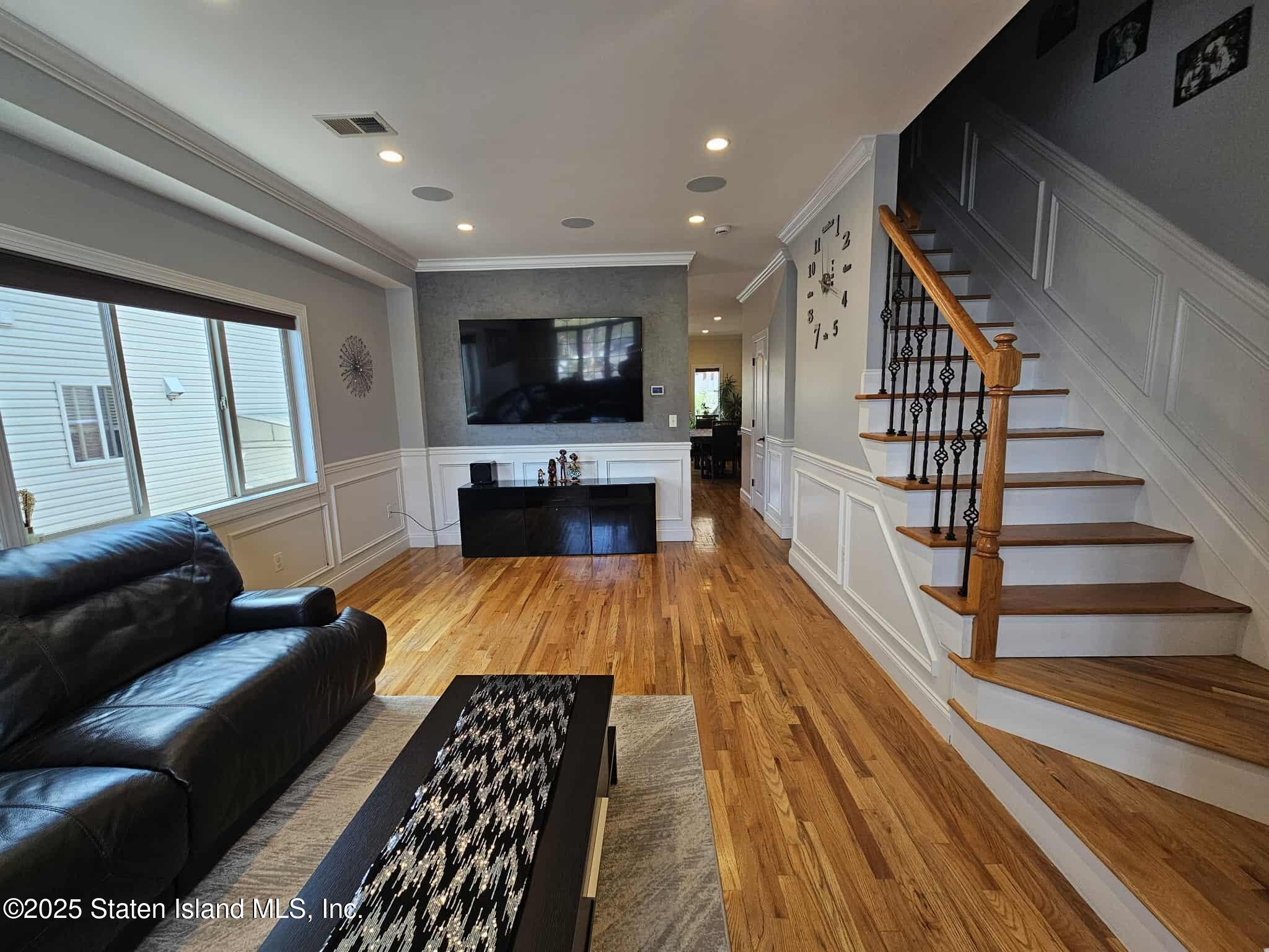 26 Norwalk Avenue, Staten Island, New York image 3