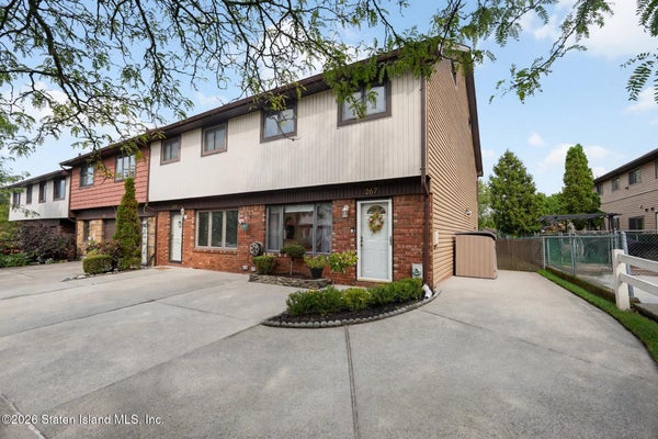 267 ROLLING HILL GRN, STATEN ISLAND, NY 10312 - Image 14c7e2b117cc9b2eea9fb477b3b2ea16/1820149591