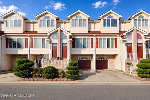 Photo of 63 Arden Avenue, Staten Island, NY 10312 (MLS # 2602556)