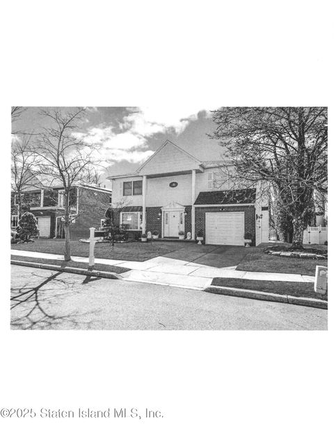 Photo of 40 Francis Place, Staten Island, NY 10304 (MLS # 2503632)