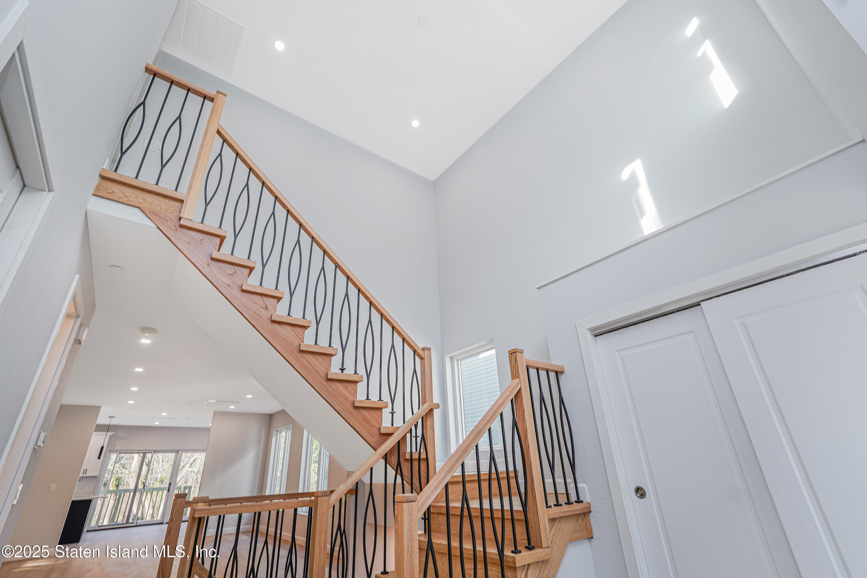50 Poillon Avenue, Staten Island, New York image 7