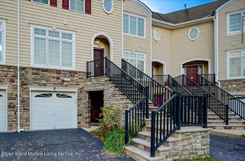 Photo of 11 Baker Street, Old Bridge, NJ 08857 (MLS # 1165867)