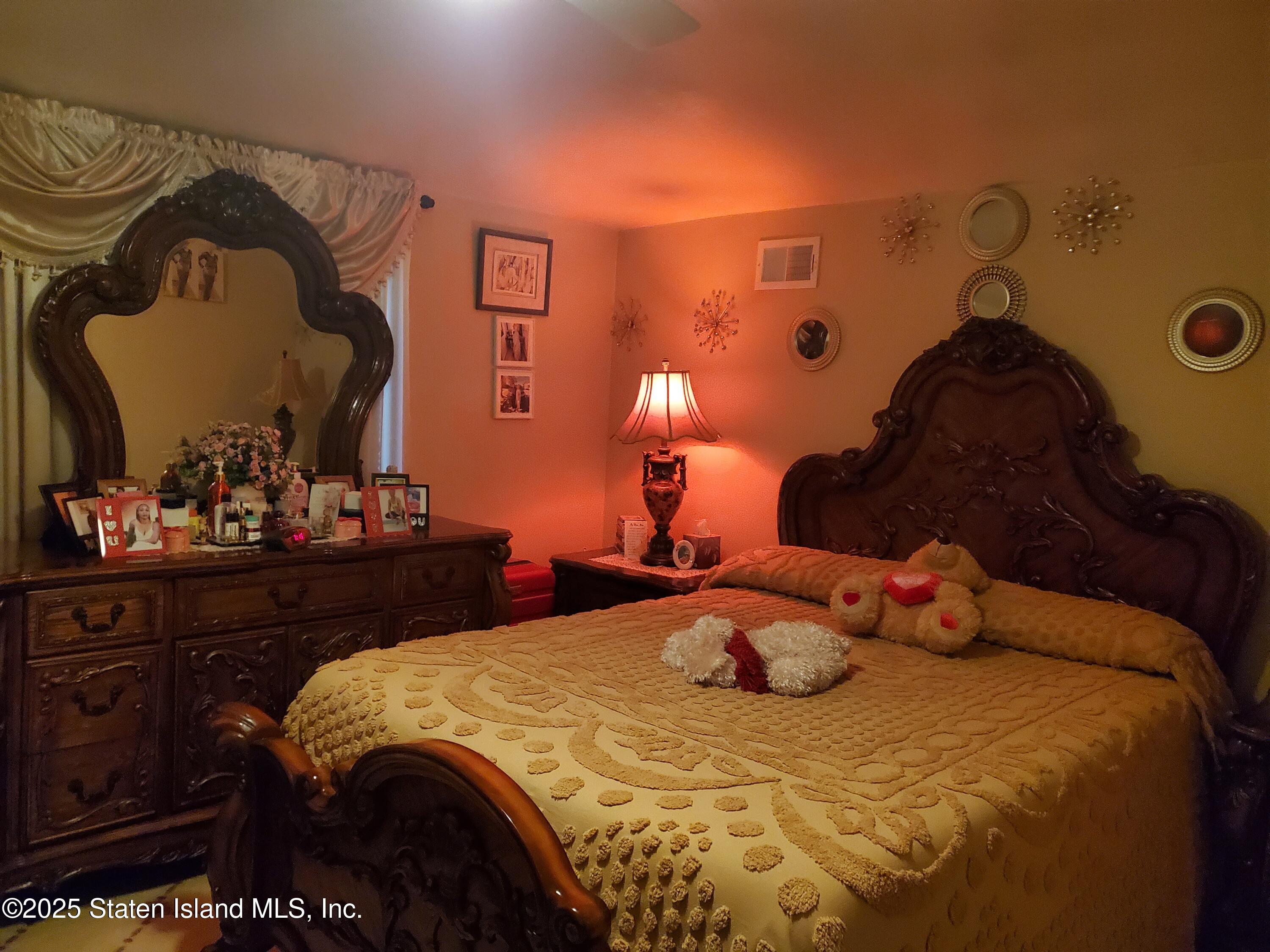 8 Mersereau Avenue, Staten Island, New York image 27