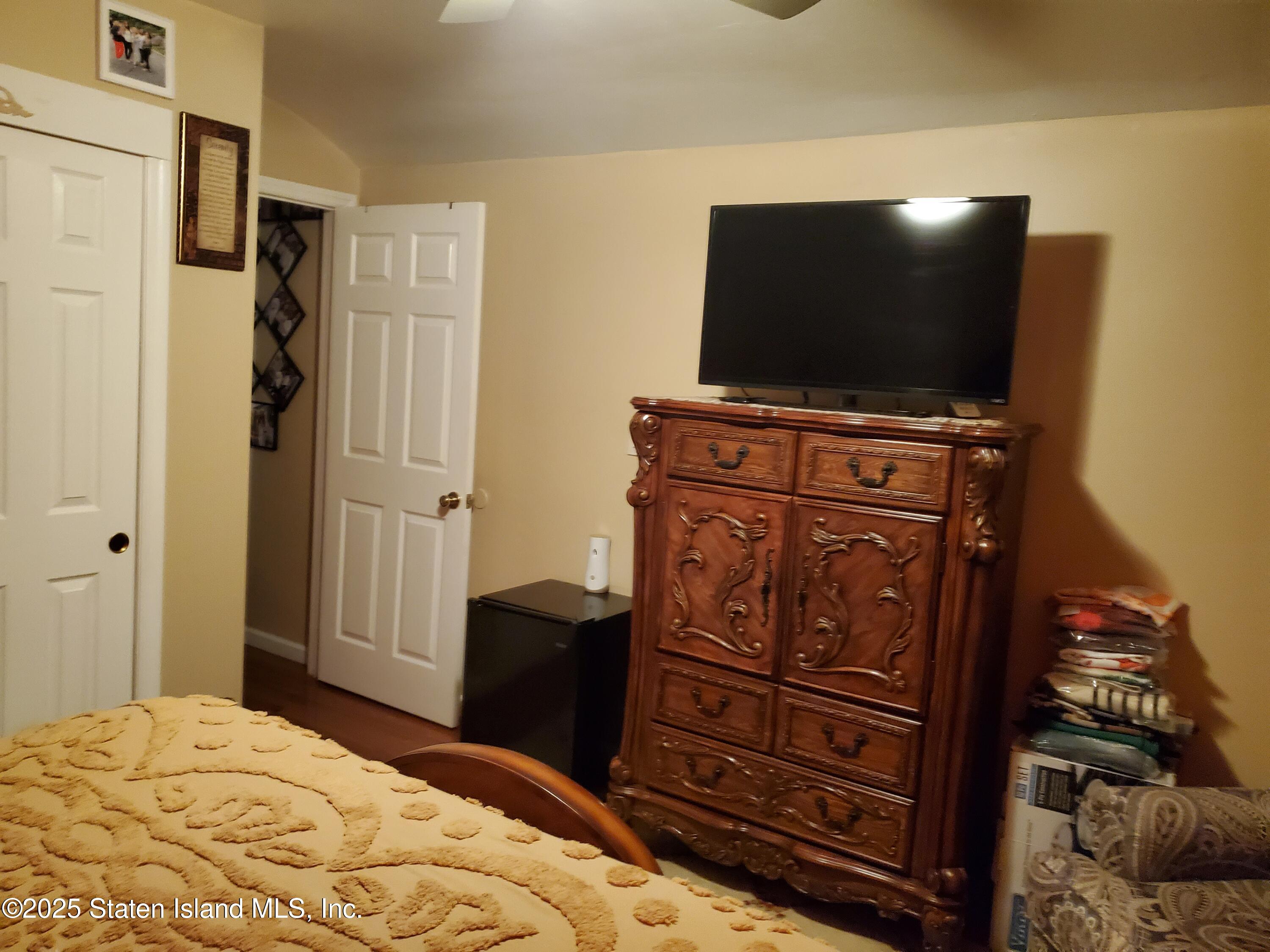 8 Mersereau Avenue, Staten Island, New York image 24