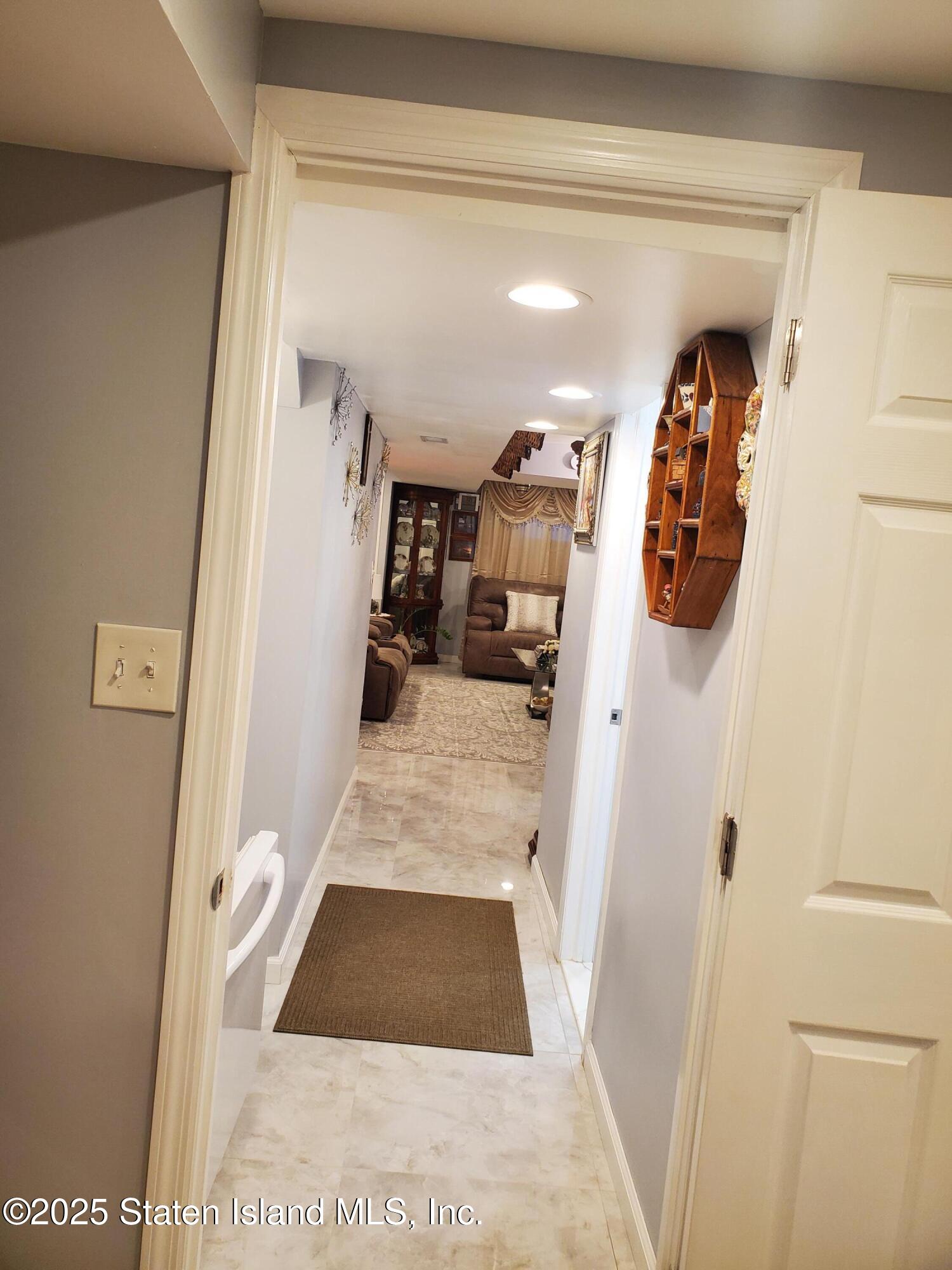 8 Mersereau Avenue, Staten Island, New York image 42