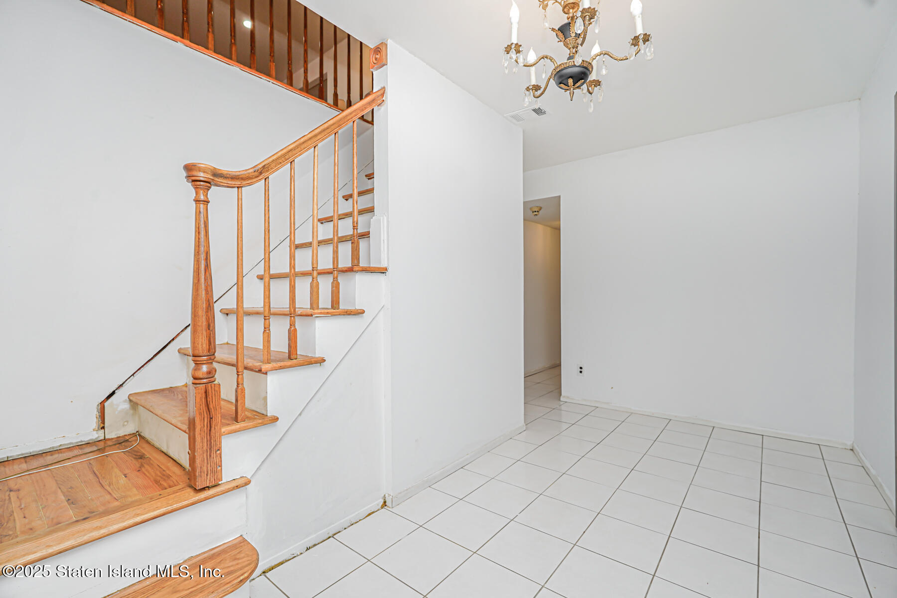 119 Amsterdam Avenue, Staten Island, New York image 3
