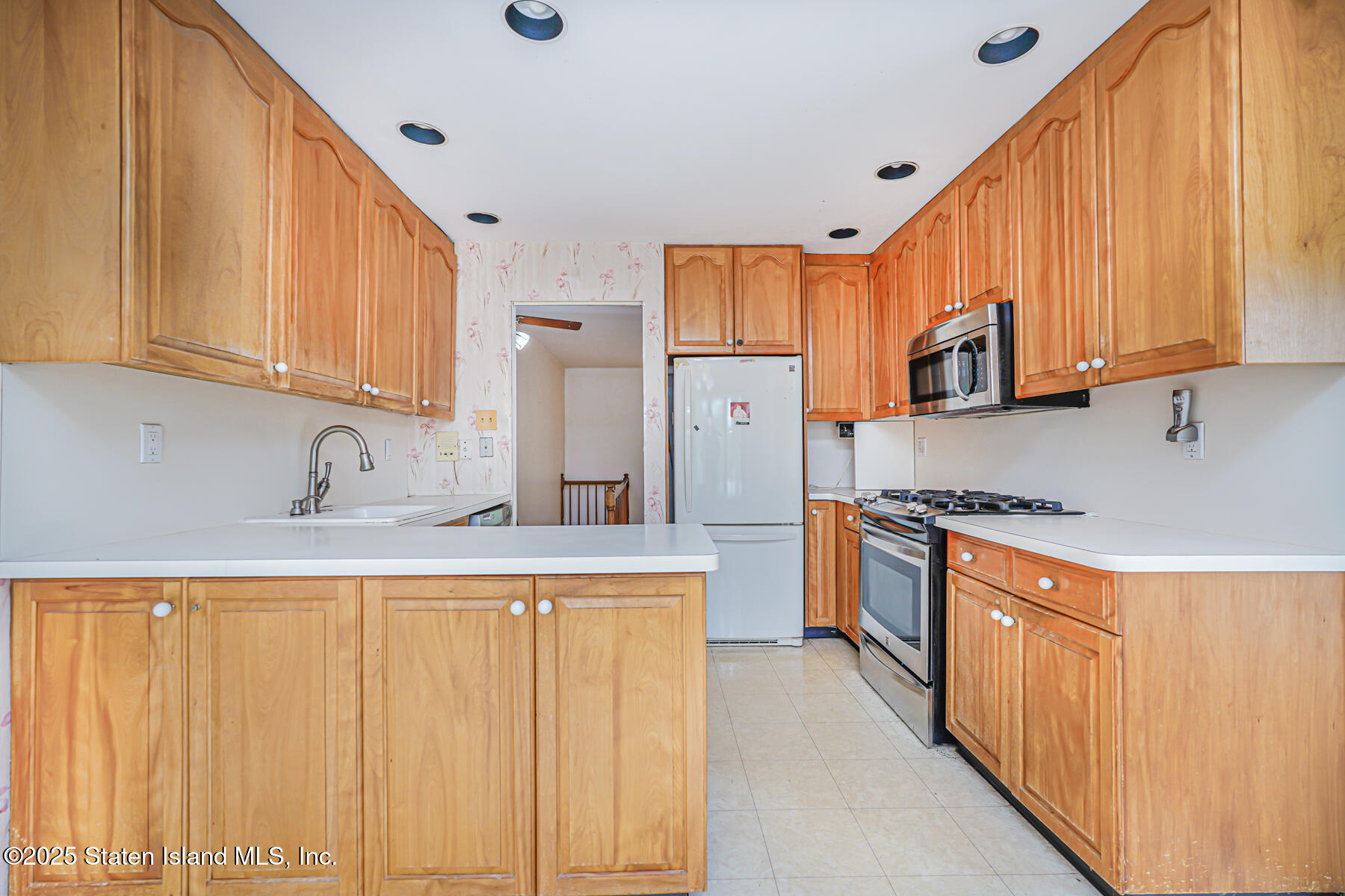 119 Amsterdam Avenue, Staten Island, New York image 14