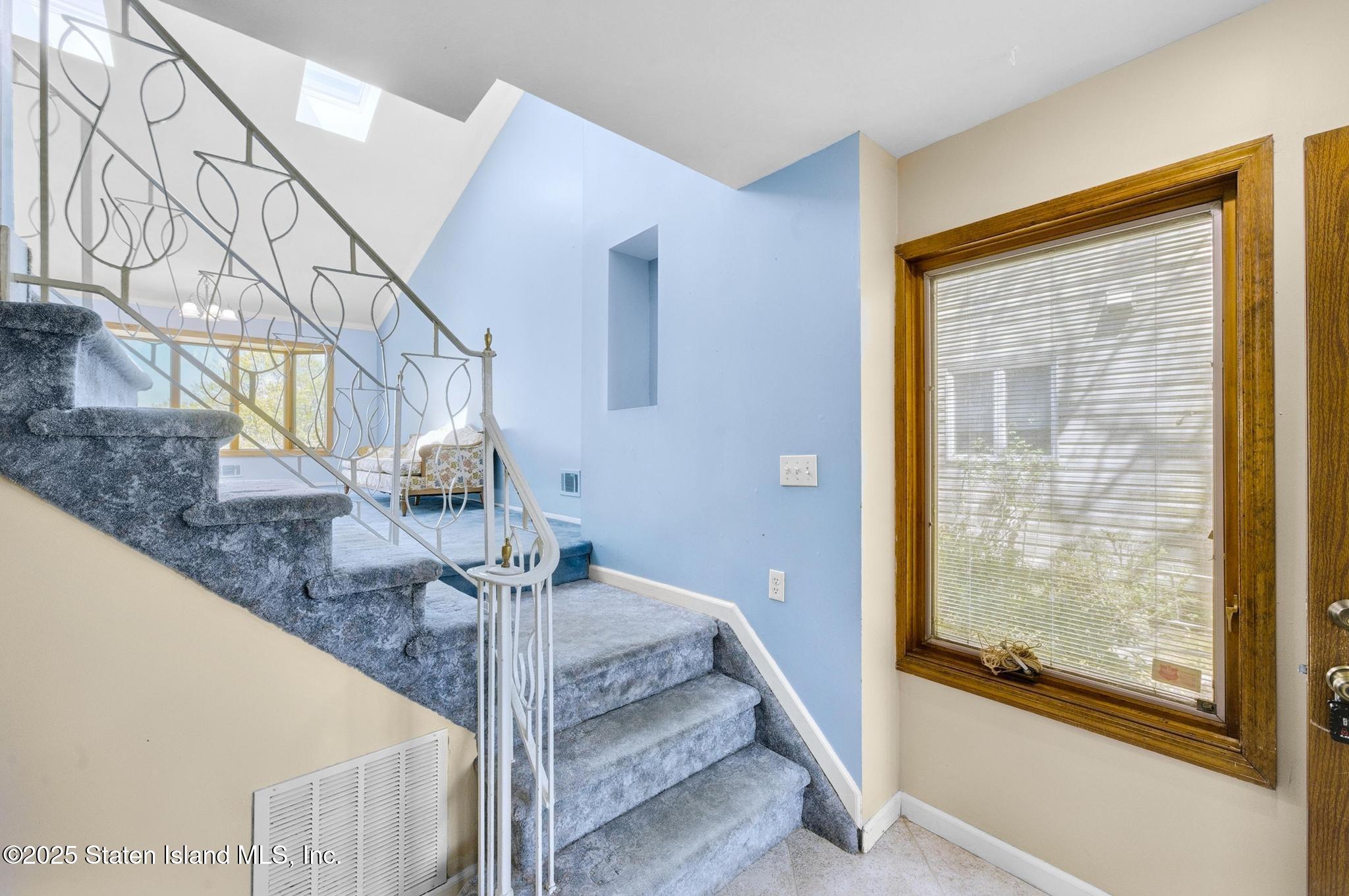 25 Monroe Place, Staten Island, New York image 8