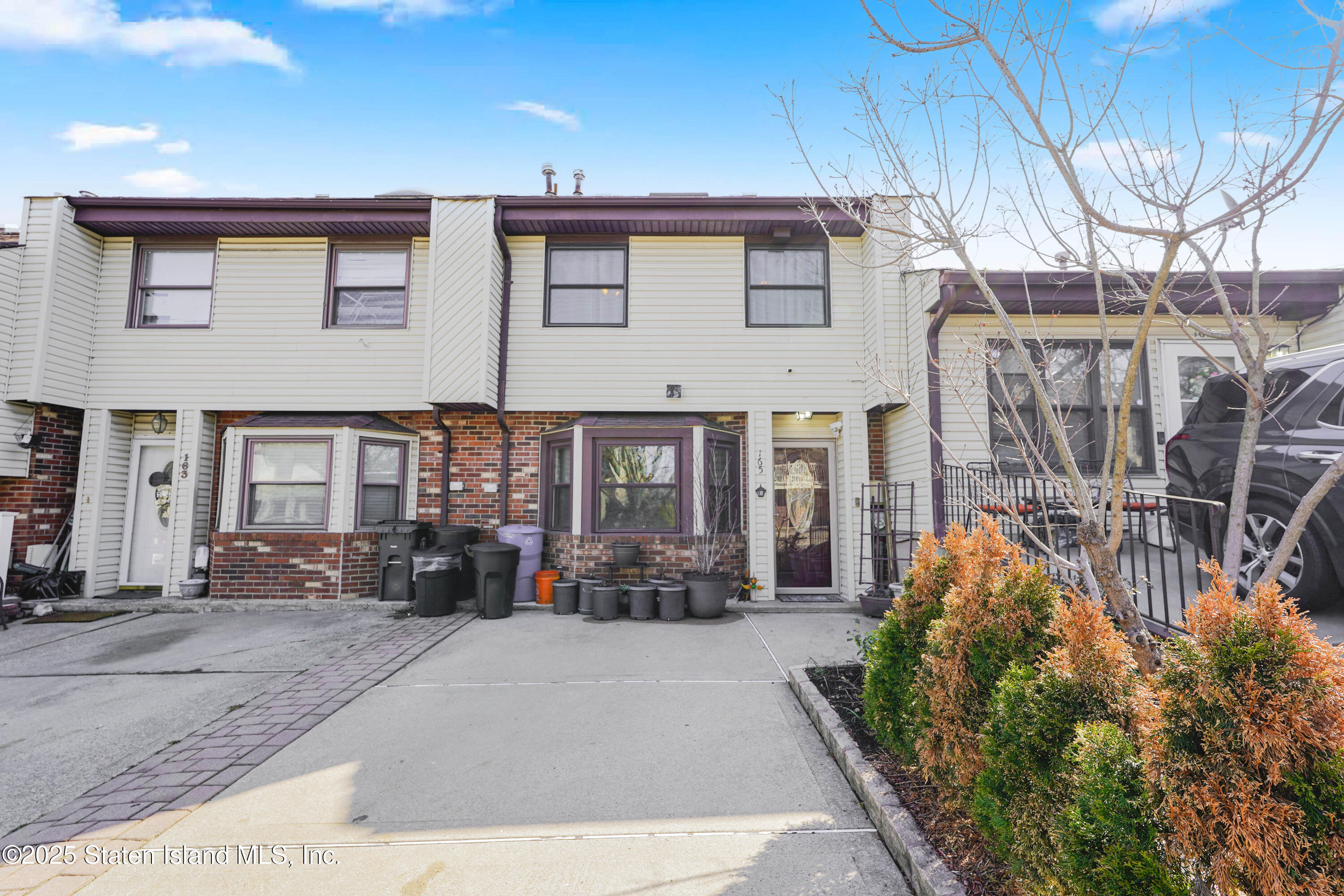 165 Russek Drive, Staten Island, New York image 1