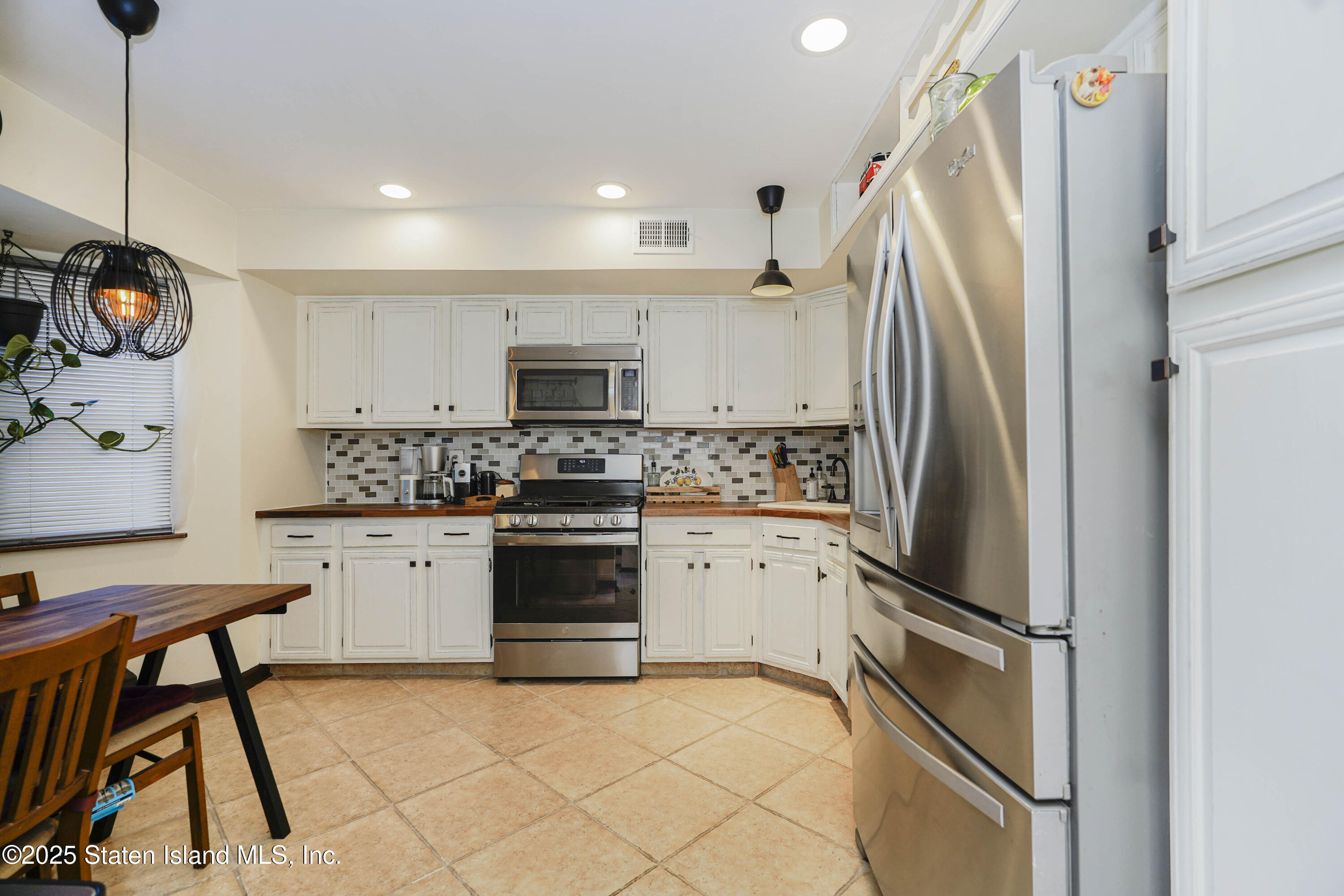 165 Russek Drive, Staten Island, New York image 3