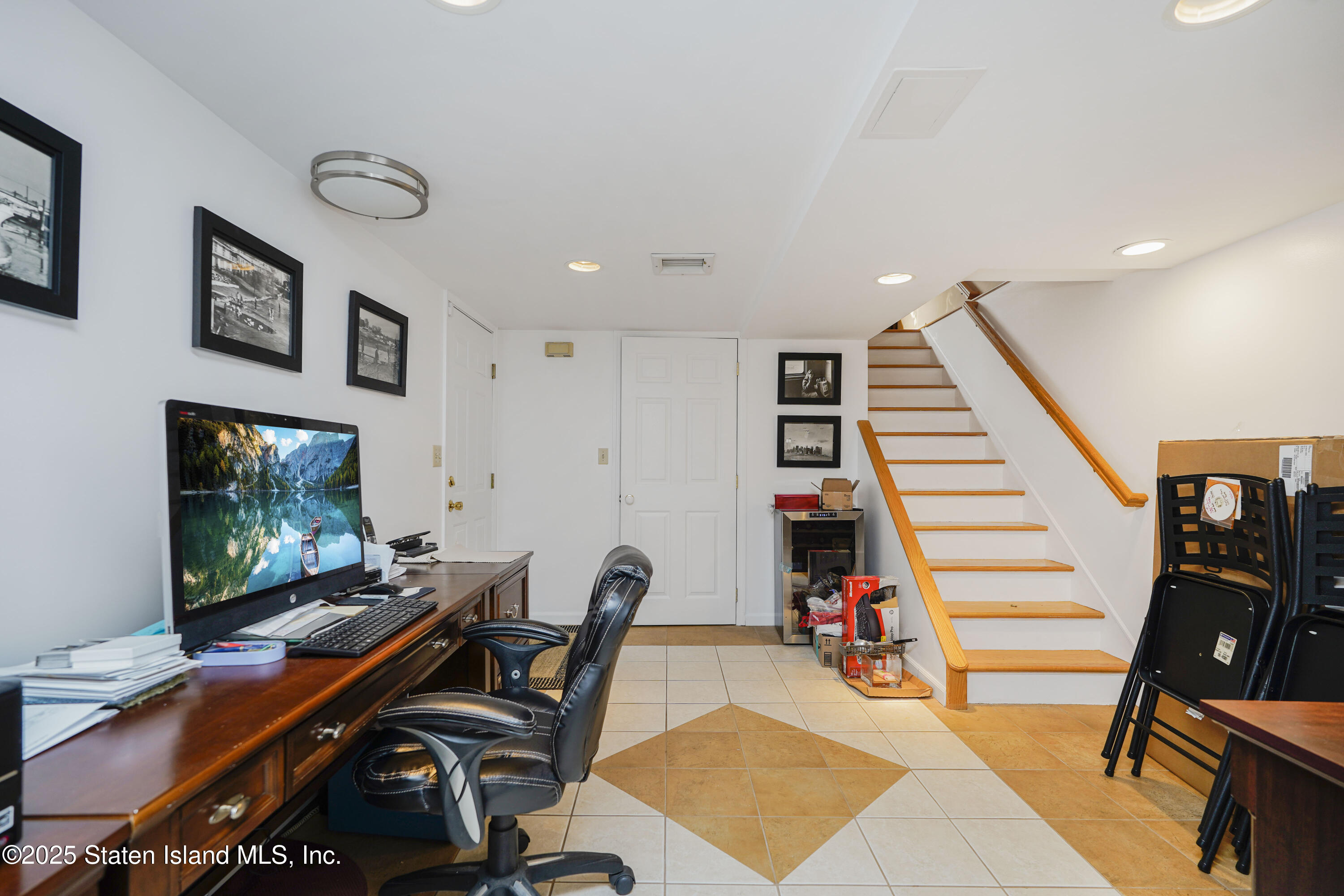 389 Sycamore Street, Staten Island, New York image 12