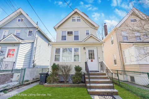 Photo of 23 Lexington Avenue, Staten Island, NY 10302 (MLS # 2401583)