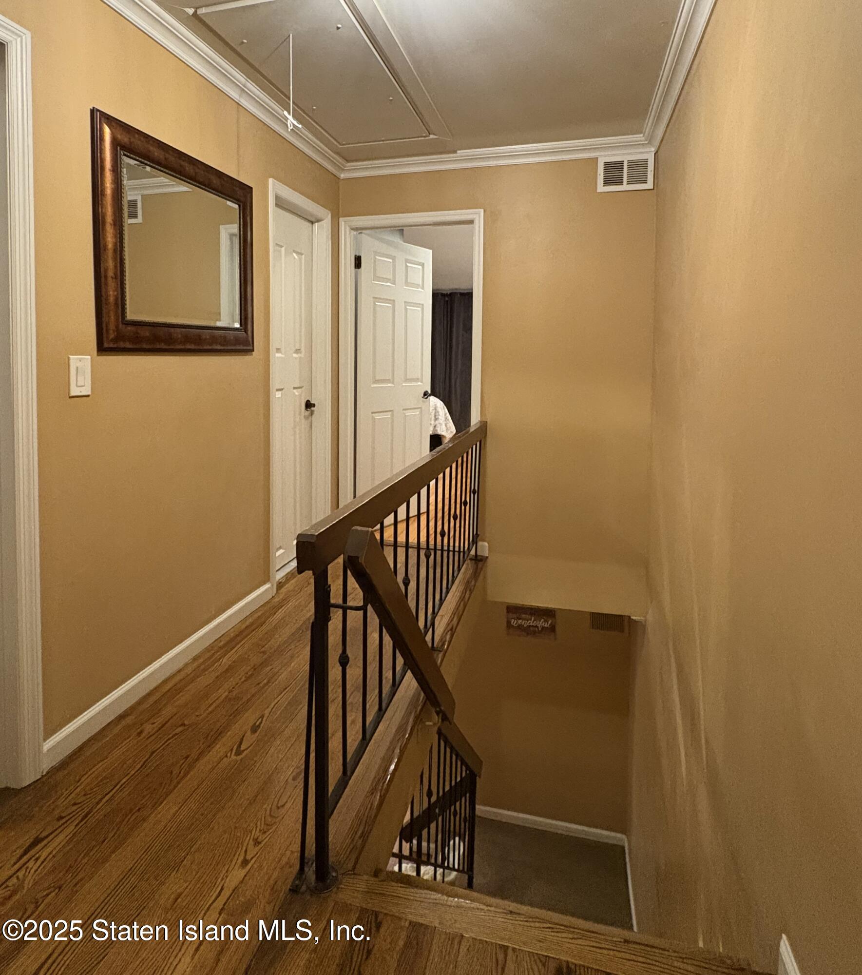 Staten Island, New York 10308, United States, 3 Bedrooms Bedrooms, ,2 BathroomsBathrooms,Residential,Active,249280