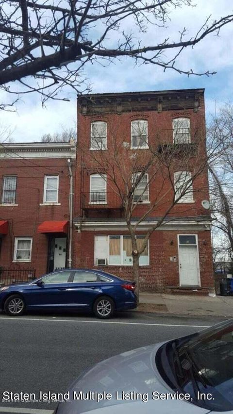 Photo of 67 Van Duzer Street, Staten Island, NY 10301 (MLS # 2400729)