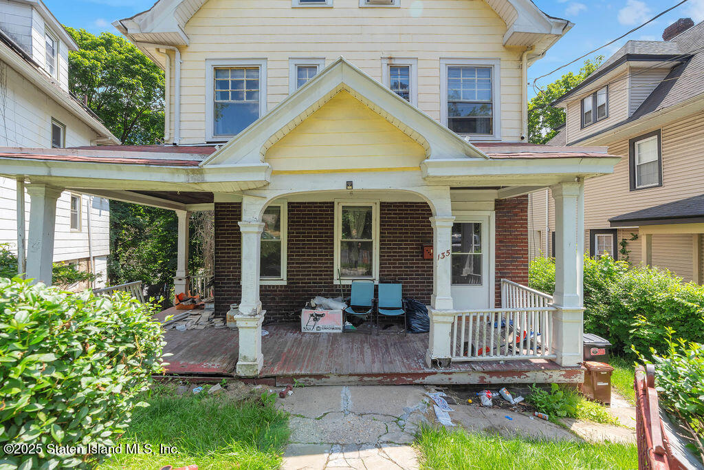 135 Highview Avenue, Staten Island, New York image 2
