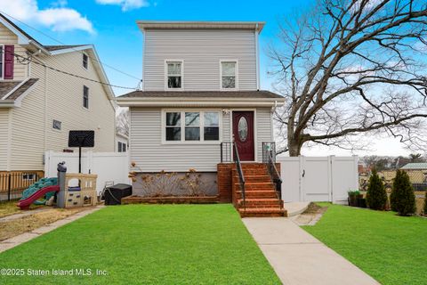 MLS: 2501111
