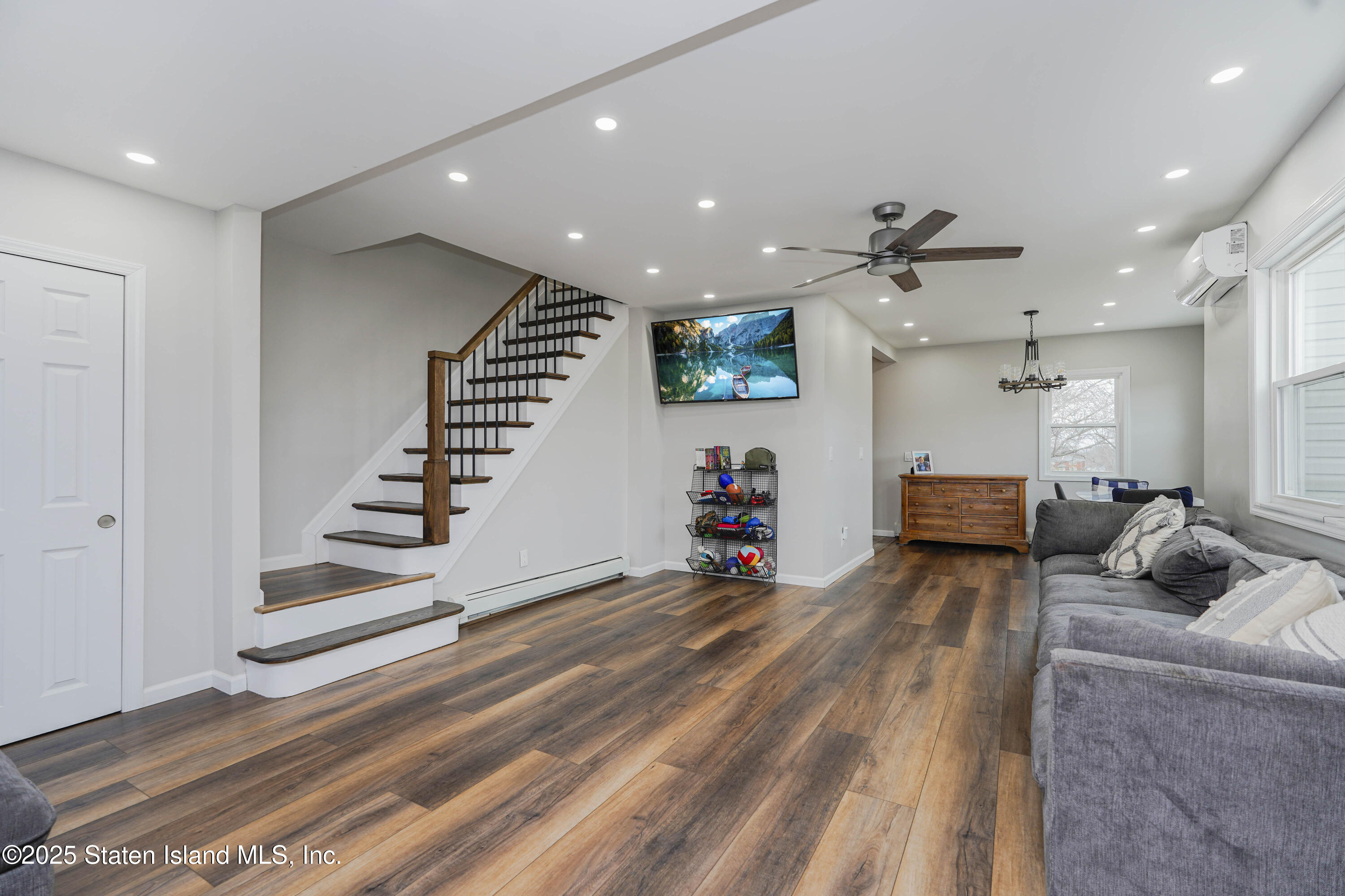 2 Fairview Avenue, Staten Island, New York image 7