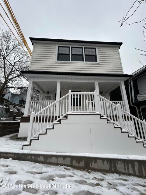 Photo of 2426 York Avenue, Staten Island, NY 10301 (MLS # 2600407)