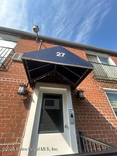 Photo of 27 Vera Street #C, Staten Island, NY 10305 (MLS # 2503908)