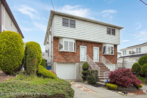 Photo of 15 Fillmore Avenue, Staten Island, NY 10314 (MLS # 1161667)