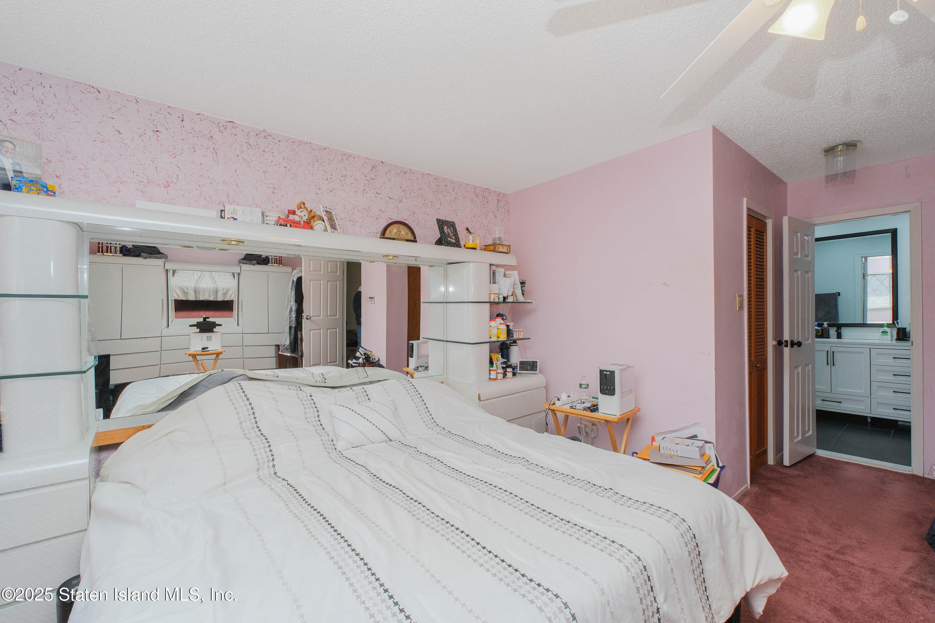 9 Rolling Hill Green, Staten Island, New York image 18