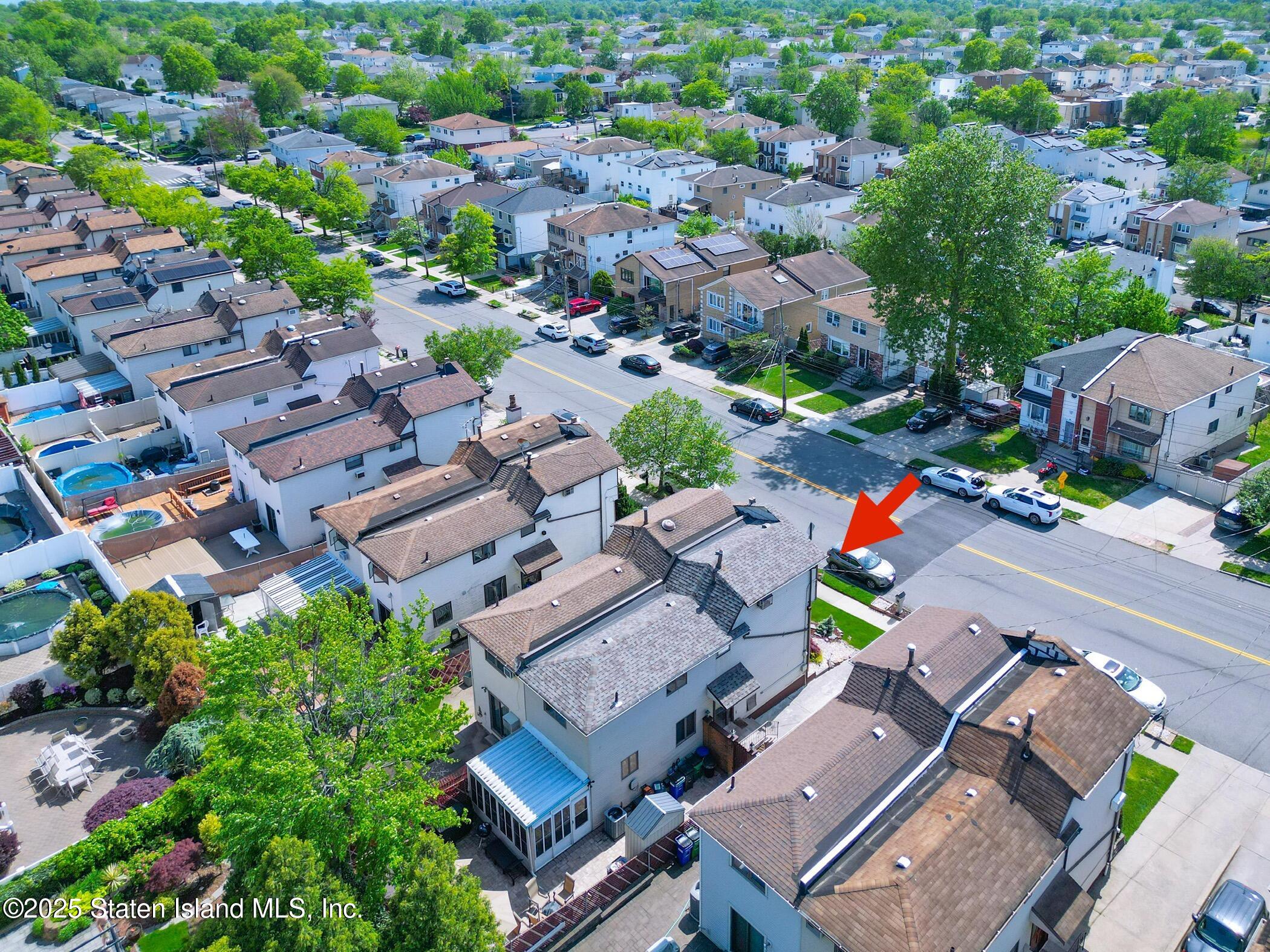345 Colon Avenue, Staten Island, New York image 34